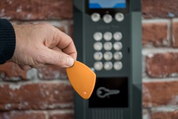 Kit interphone Intracode + centrale 1 porte - saillie - anthracite